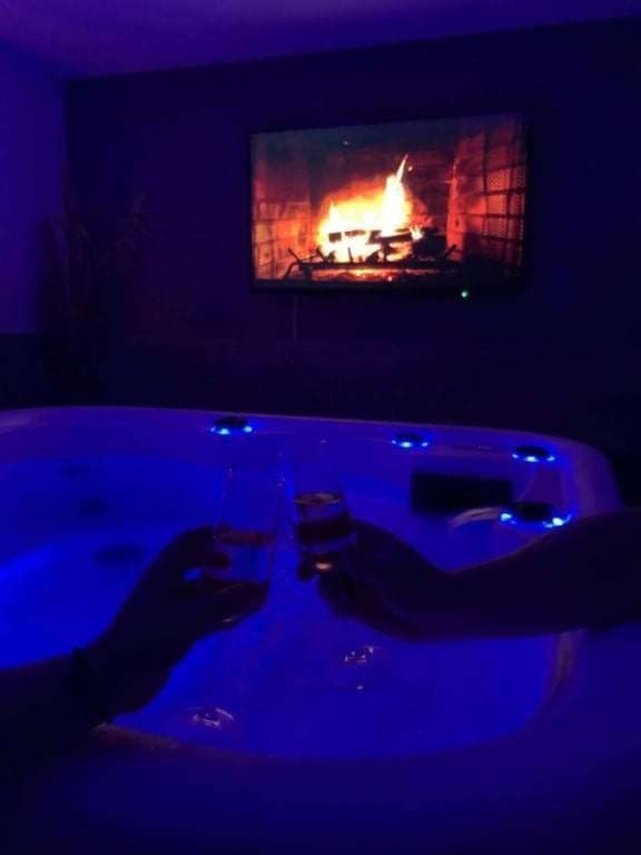 Spa Du Petit Manoir Hebuterne 外观 照片